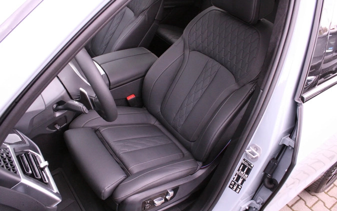 BMW X7 cena 499900 przebieg: 6900, rok produkcji 2023 z Krynica Morska małe 326